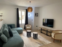 Lounge 1