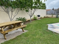 picnic table 1a